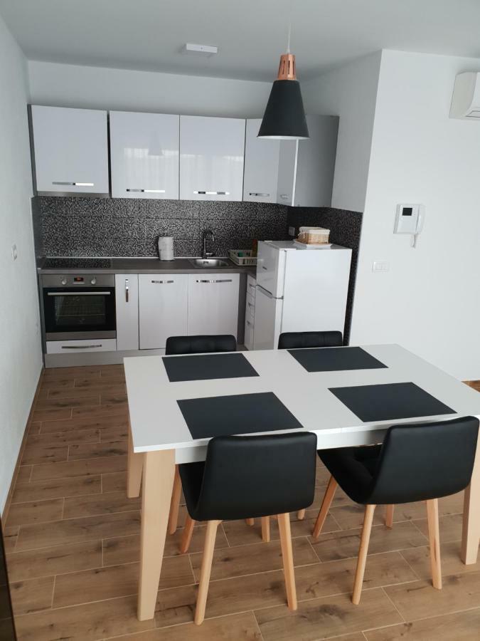 Apartmani Marija Baska Voda Exterior photo